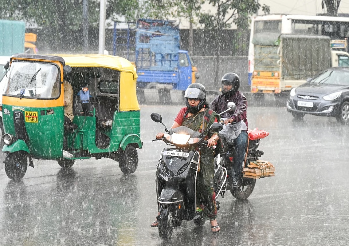 ಇಂದು ರಾಜ್ಯದ ಹಲವೆಡೆ ಗುಡುಗು ಸಹಿತ ಮಳೆ ಸಾಧ್ಯತೆ! - News Karnataka