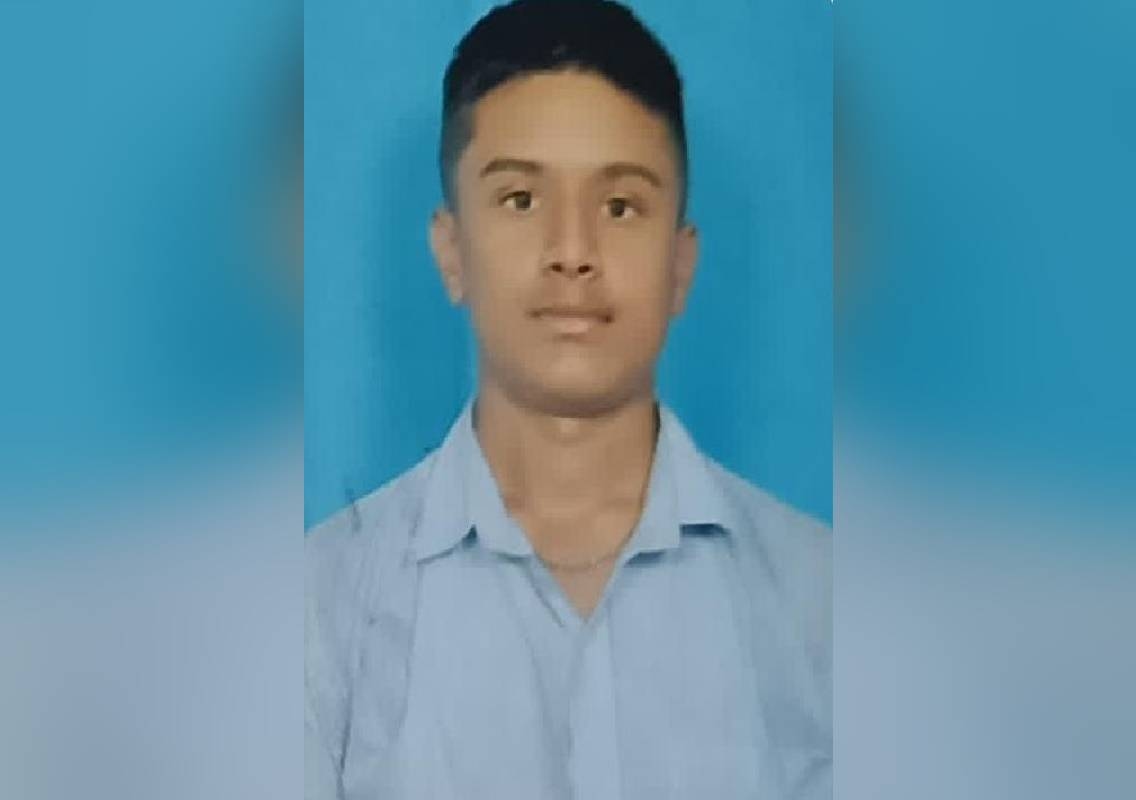ಕಾಲೇಜು ಮುಂಭಾಗ ನಿಂತಿದ್ದ ವಿದ್ಯಾರ್ಥಿಗೆ ಕಾರು ಡಿಕ್ಕಿ: ಸ್ಥಳದಲ್ಲೇ ಸಾವು - News Karnataka