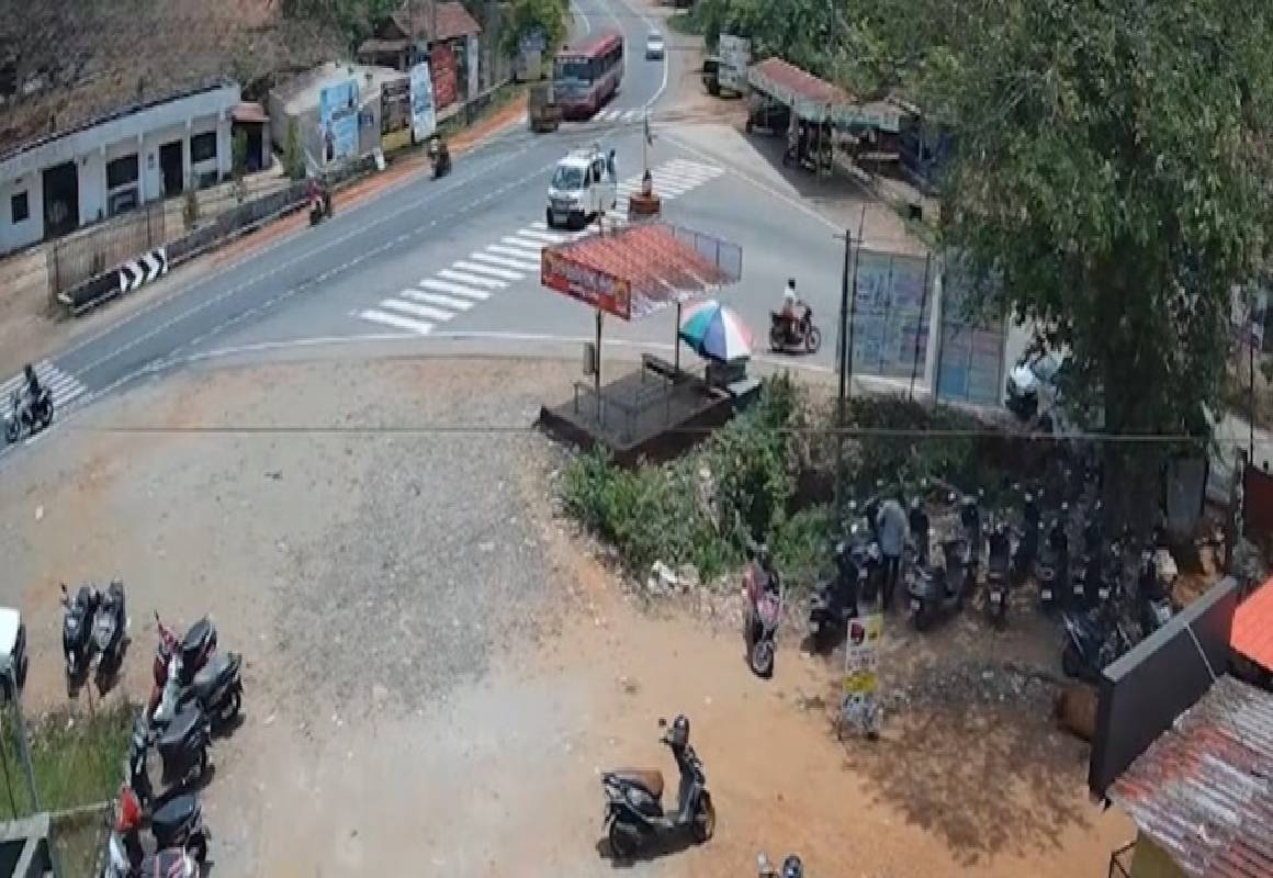 ಬಂಟ್ವಾಳ: ನಾಲ್ಕು ವಾಹನಗಳ ನಡುವೆ ಸರಣಿ ಅಪಘಾತ! - News Karnataka
