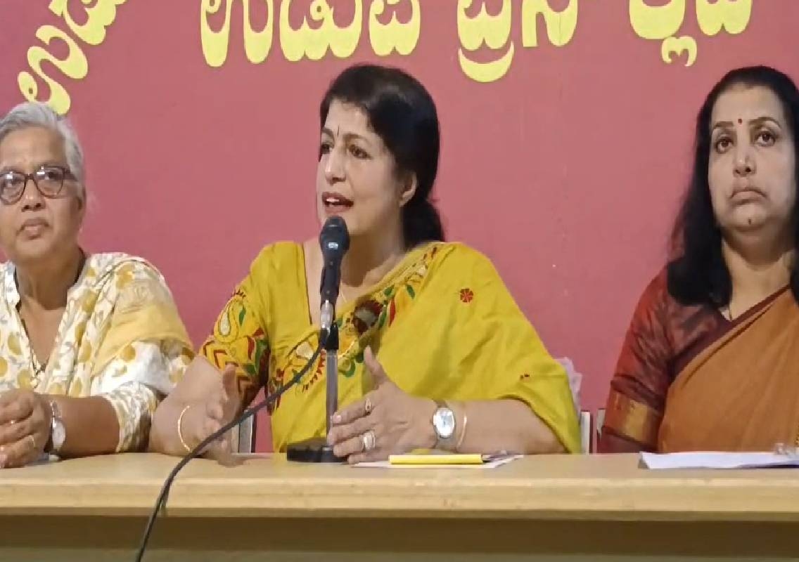 ನಾರಿ ಶಕ್ತಿ ಹೆಸರಿನಲ್ಲಿ ಮಹಿಳೆಯರಿಗೆ ಮೋಸ ಮಾಡಿದ ಬಿಜೆಪಿ: ಕೃಪಾ ಆಳ್ವ ಆರೋಪ - News Karnataka