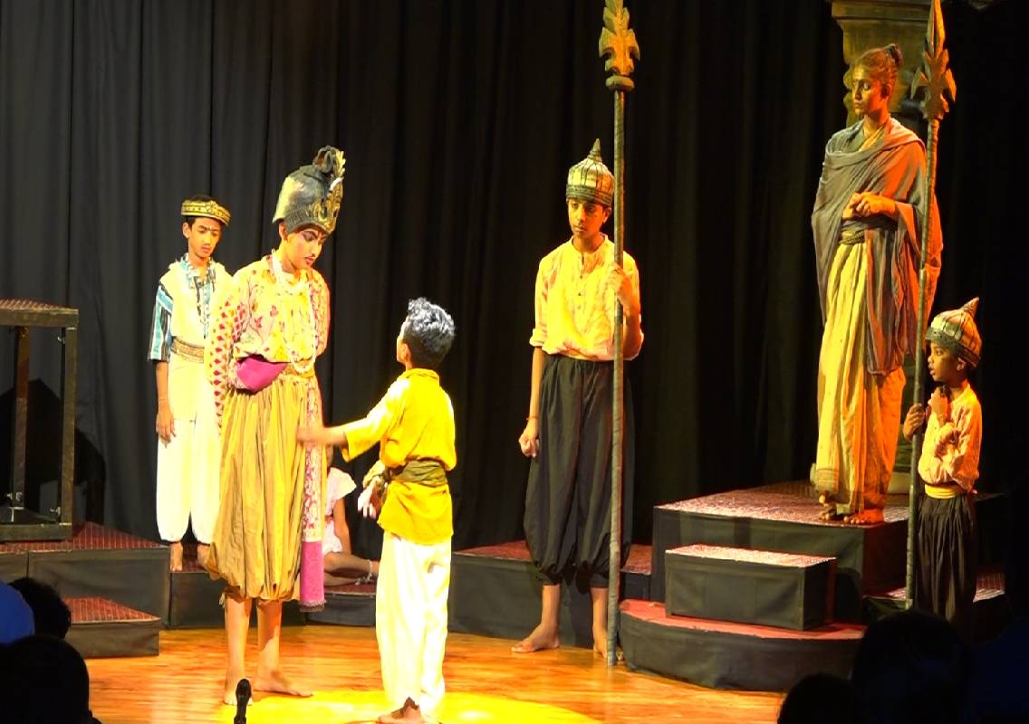 ಮಕ್ಕಳಿಗೆ ಬೇಕಾದ ಪರಿಸರ ಸೃಷ್ಠಿಸಿದರೆ ಪ್ರತಿಭೆ ಅರಳಲು ಸಾಧ್ಯ- ಪ್ರಕಾಶ್ ರಾಜ್ - News Karnataka