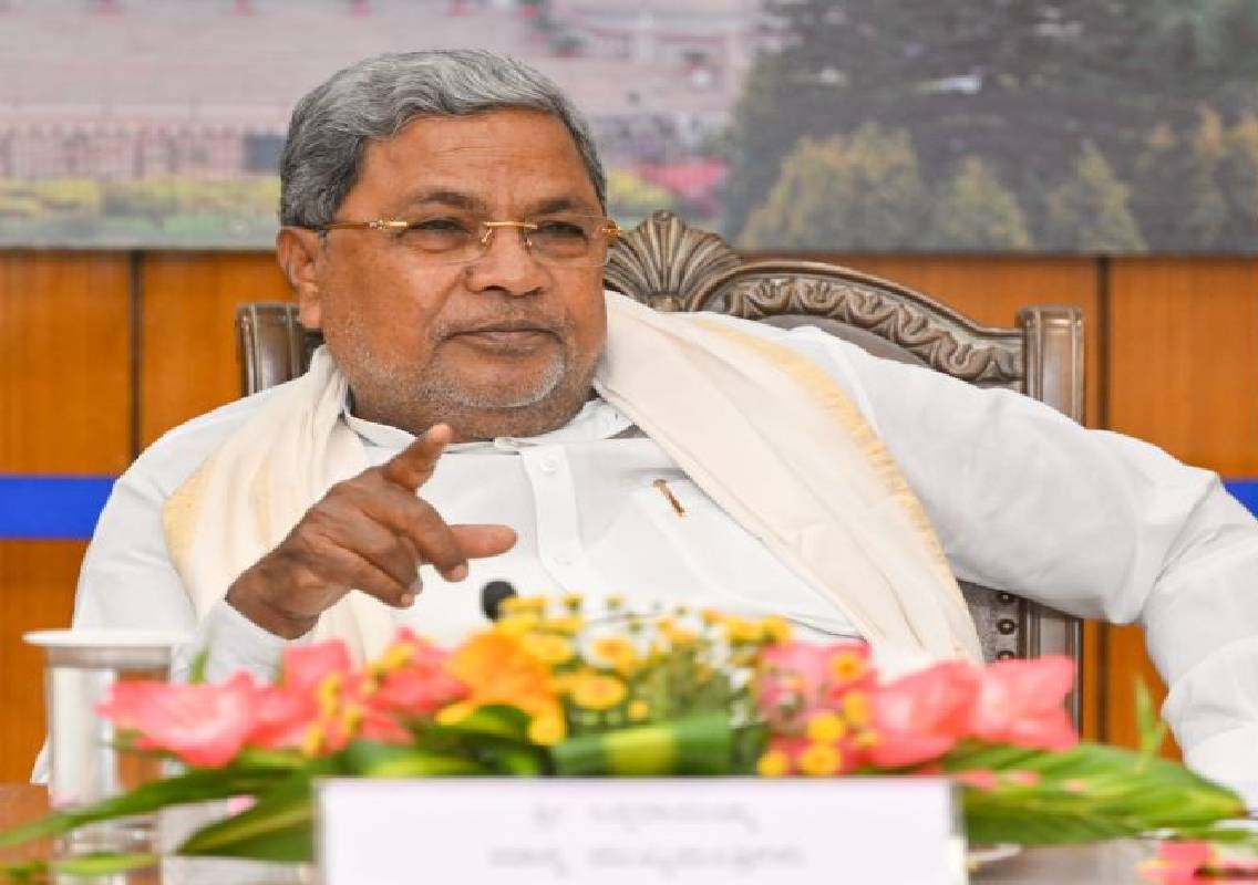 ನಾಳೆ ಸಿಎಂ ಸ್ಥಾನಕ್ಕೆ ಸಿದ್ದರಾಮಯ್ಯ ರಾಜೀನಾಮೆ - News Karnataka