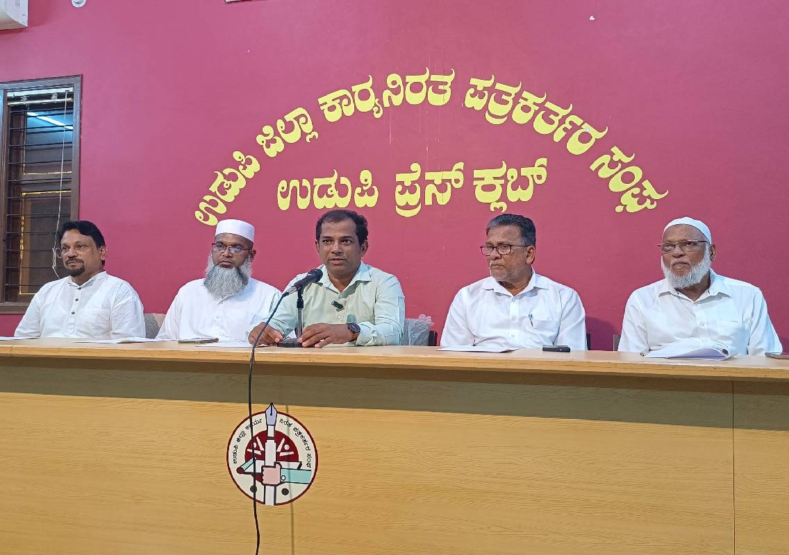 ಗೋವನ್ನು ರಾಷ್ಟ್ರೀಯ ಪ್ರಾಣಿಯಾಗಿ ಘೋಷಿಸಿ: ಮುಸ್ಲಿಂ ಬಾಂಧವ್ಯ ವೇದಿಕೆ ಆಗ್ರಹ - News Karnataka
