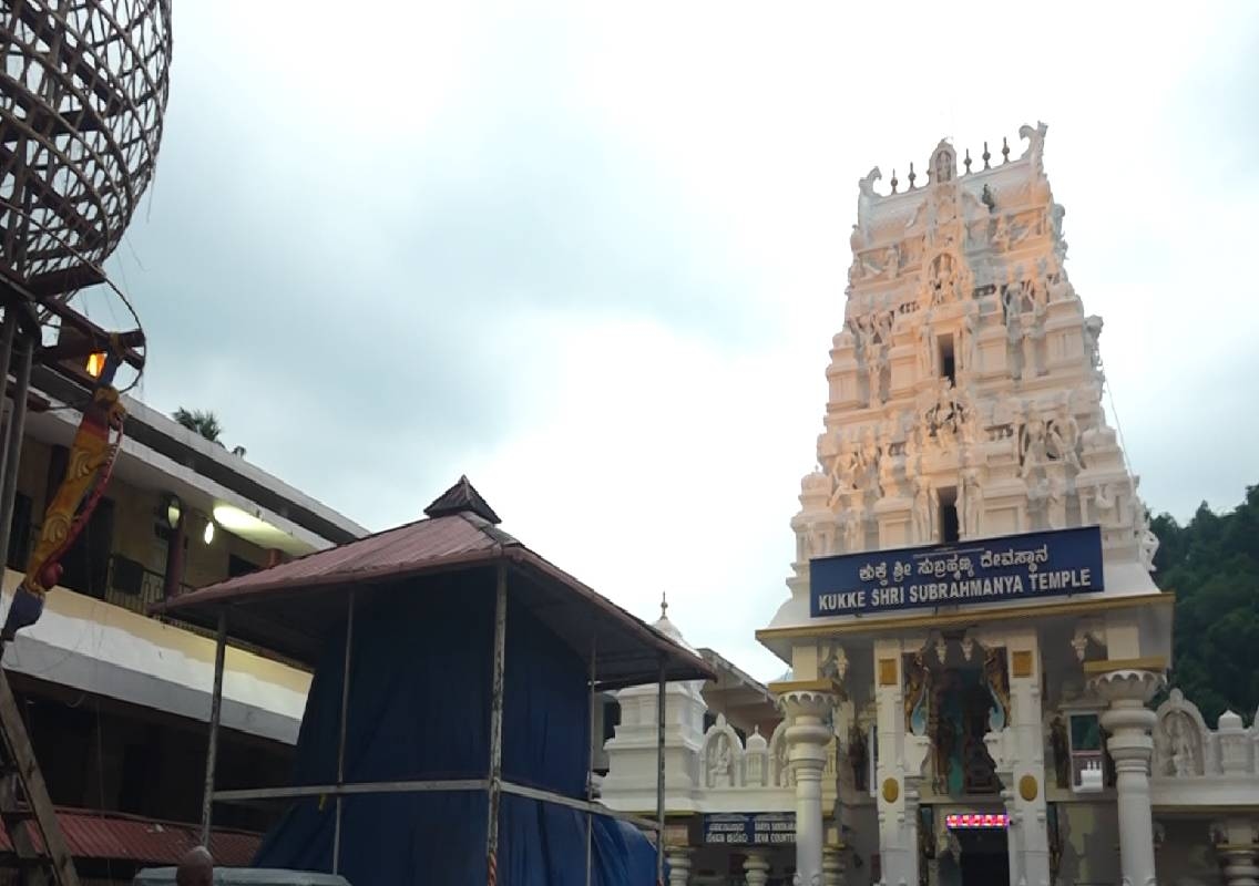 ಕುಕ್ಕೆ ಸುಬ್ರಹ್ಮಣ್ಯದಲ್ಲಿ ಜನಸಾಗರ : 50 ಸಾವಿರಕ್ಕೂ ಅಧಿಕ ಭಕ್ತರು - News Karnataka