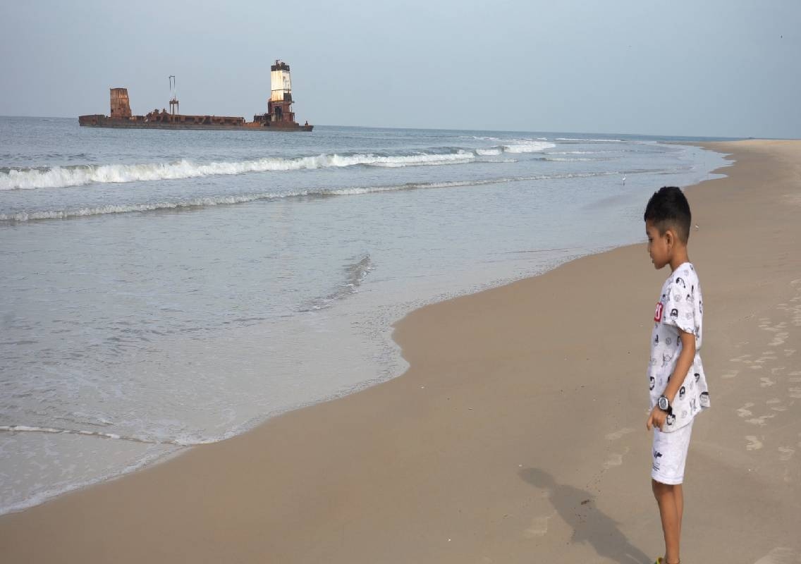 ಸುರತ್ಕಲ್ ತೀರದ ಸೆಲ್ಪಿ ಪಾಯಿಂಟ್ ಮಾಯ! ಹಲವು ವರ್ಷಗಳಿಂದ ಗಮನ ಸೆಳೆಯುತ್ತಿದ್ದ ಭಗವತಿ ಪ್ರೇಮ್ - News Karnataka