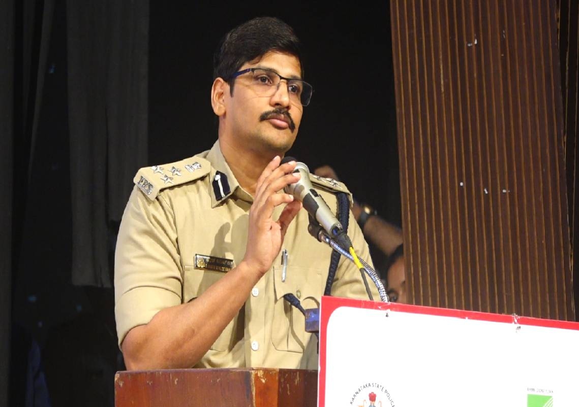 ಮಾದಕ ವಸ್ತುಗಳ ಮಾರಾಟ ಮತ್ತು ಸೇವನೆಯನ್ನು ನಿಯಂತ್ರಿಸಲು ಪೊಲೀಸರೊಂದಿಗೆ ಸಾರ್ವಜನಿಕರು ಕೈಜೋಡಿಸಿದಾಗ ಸಾಧ್ಯ: ಸುಧೀರ್ ಕುಮಾರ್ ರೆಡ್ಡಿ - News Karnataka