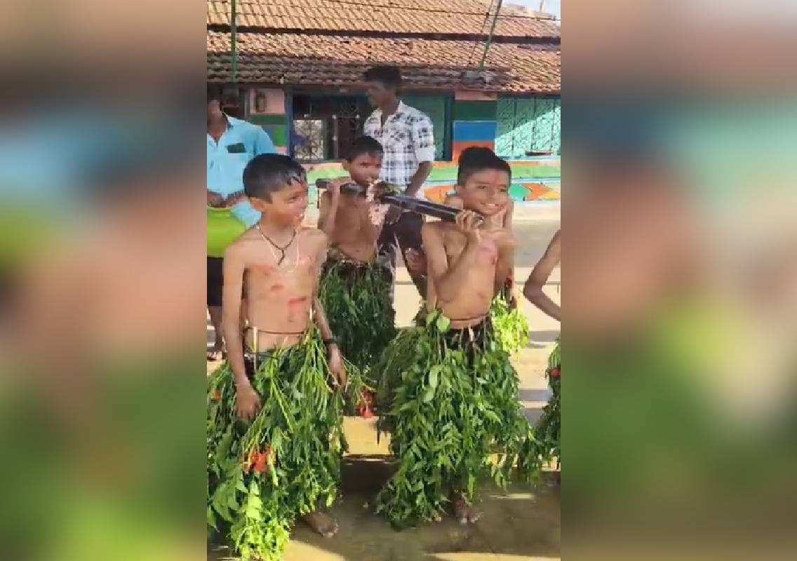 ಮೈಸೂರು: ಮಳೆಗಾಗಿ ಕಪ್ಪೆ ಮೆರವಣಿಗೆ ಮಾಡಿದ ಮಕ್ಕಳು! - News Karnataka
