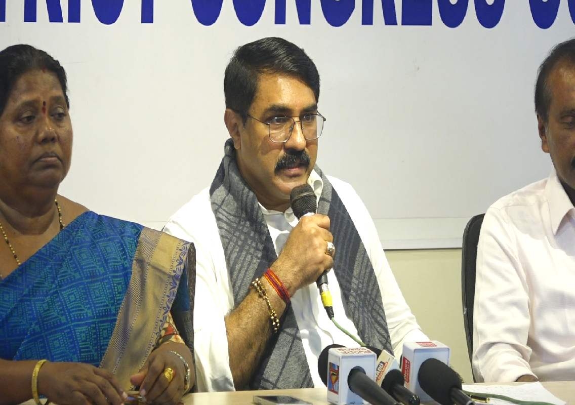 ಮಂಗಳೂರು : ಕೇಂದ್ರ ಸರಕಾರದ ವೈಫಲ್ಯದಿಂದ ವಿದ್ಯಾರ್ಥಿಗಳು ಬೀದಿಗೆ: ಪದ್ಮರಾಜ್ - News Karnataka