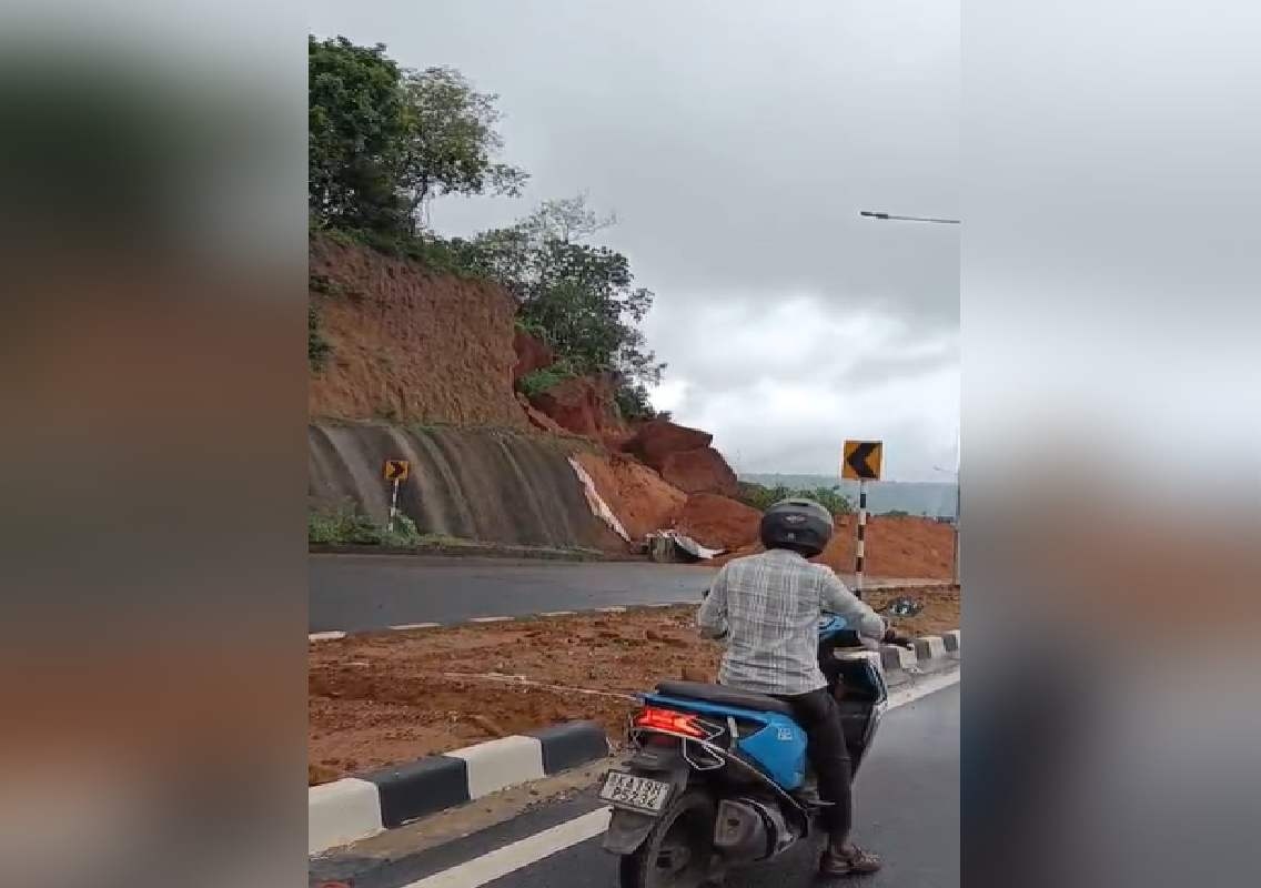ವಾಮಂಜೂರು ಕೆತ್ತಿಕಲ್ನಲ್ಲಿ ಮತ್ತೆ ಭೂಕುಸಿತ! - News Karnataka