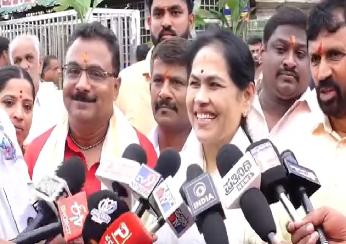 ಭಾರತ ಹಿಂದು ರಾಷ್ಟ್ರ ಆಗಬಾರದ ಎಂಬ ಯತೀಂದ್ರ ಹೇಳಿಕೆಗೆ ಶೋಭಾ ಕರಂದ್ಲಾಜೆ ತಿರುಗೇಟು! - News Karnataka