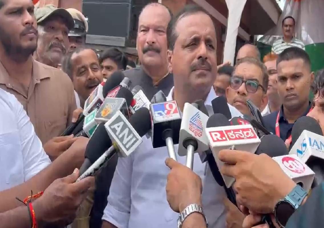 ಮಂಗಳೂರು : ಹಿಂದಿನವರ ತ್ಯಾಗ ನೆನಪಿರಲಿ: ಸಚಿವ ಖಾದರ್ - News Karnataka