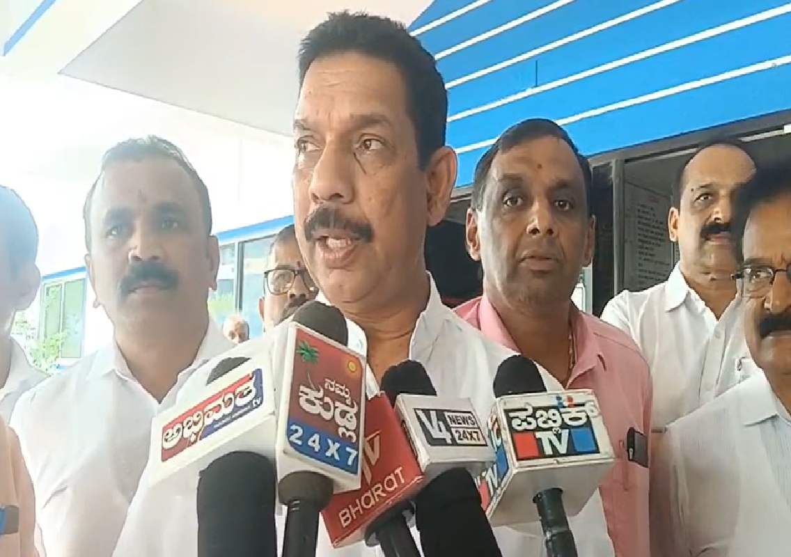 ಪುತ್ತೂರು ದರ್ಬೆ ಗಲಾಟೆ ವಿಚಾರ; ಮಾಜಿ ಸಂಸದ ನಳೀನ್ ಕುಮಾರ್ ಕಟೀಲ್ ಹೇಳಿಕೆ! - News Karnataka