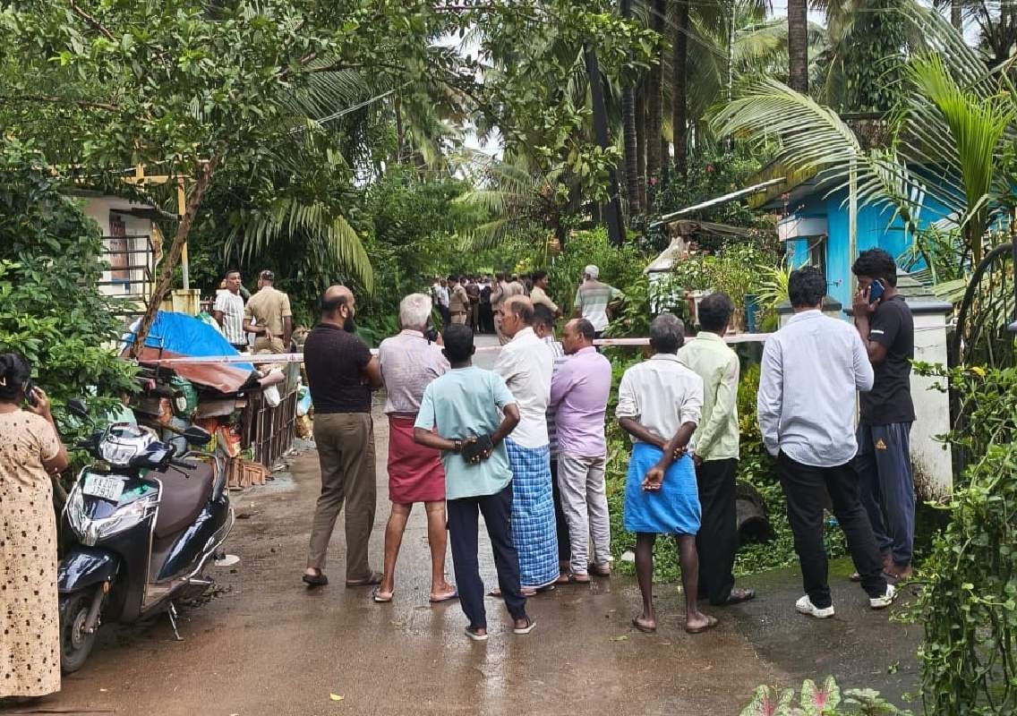 ತಂದೆ–ತಾಯಿಯನ್ನು ಸುತ್ತಿಗೆಯಿಂದ ಹೊಡೆದು ಹತ್ಯೆ: ಮಗ ವಶಕ್ಕೆ - News Karnataka