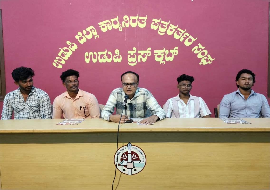 ಅಷ್ಟಮಿಗೆ ಸಮುದ್ರ ಜೀವಿಯ ವೇಷದಲ್ಲಿ ರವಿ ಕಟಪಾಡಿ; ಮಕ್ಕಳ ಕ್ಯಾನ್ಸರ್ ಚಿಕಿತ್ಸೆಗೆ ನೆರವು - News Karnataka