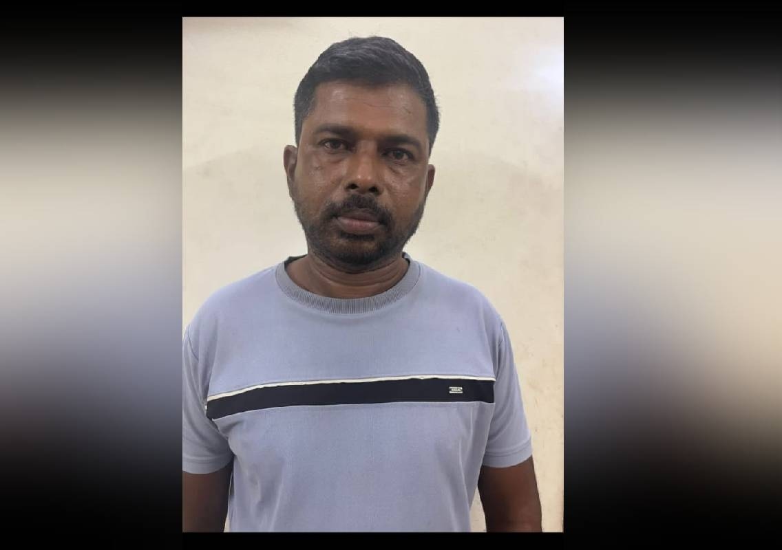 14 ವರ್ಷಗಳಿಂದ ತಲೆಮರೆಸಿಕೊಂಡಿದ್ದ ಆರೋಪಿ ಶ್ರೀನಿವಾಸ ಬಿ.ಆರ್.(48) ಸುಳ್ಯದಲ್ಲಿ ಬಂಧನ - News Karnataka