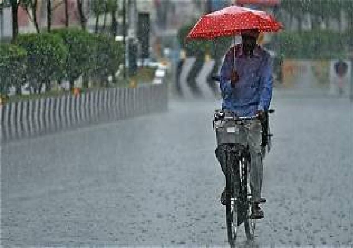 ರಾಜ್ಯದಲ್ಲಿ ಹಲವೆಡೆ ಇಂದು ಸಾಧಾರಣ ಮಳೆ! - News Karnataka