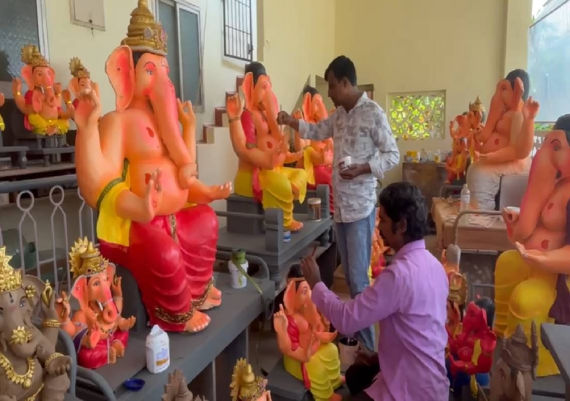 ಉಡುಪಿ: ನಿವೃತ್ತ ಶಿಕ್ಷಕರ ಕೈಯಲ್ಲಿ ಅರಳಿದ ಪರಿಸರ ಸ್ನೇಹಿ ಗಣಪ - News Karnataka