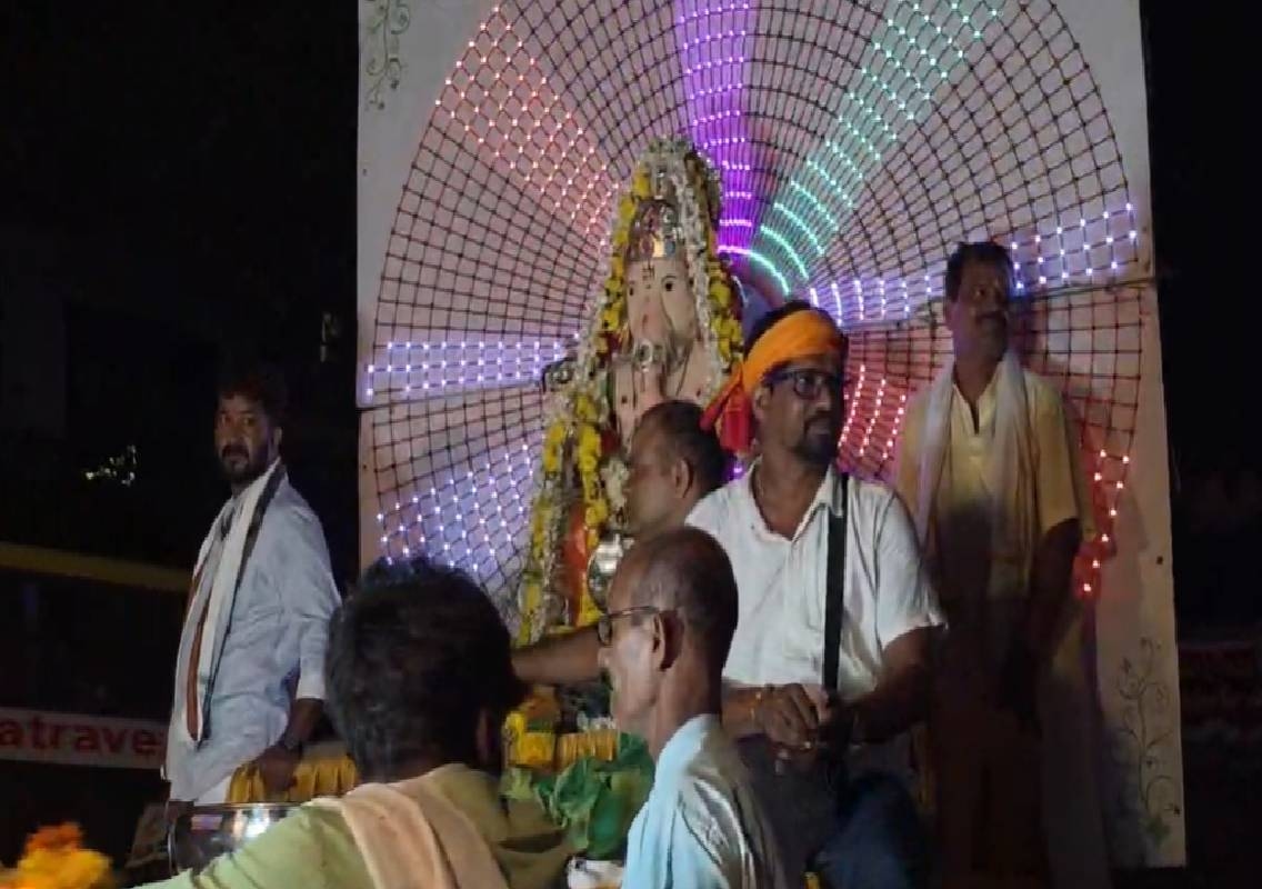 ಉಡುಪಿ ಸರ್ವಿಸ್ ಬಸ್ ನಿಲ್ದಾಣದಲ್ಲಿ 27ನೇ ವರ್ಷದ ಸಾರ್ವಜನಿಕ ಗಣೇಶೋತ್ಸವ ಸಂಭ್ರಮ - News Karnataka