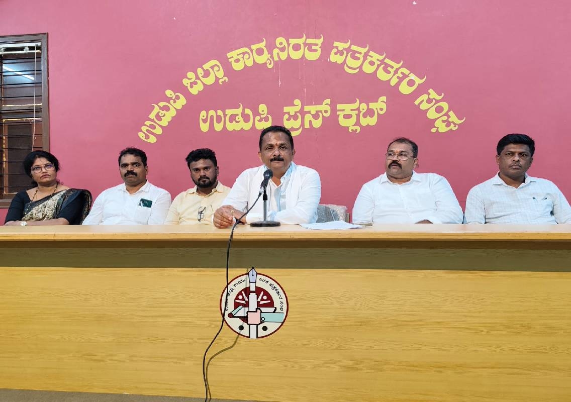ಕಸ್ತೂರಿರಂಗನ್ ಅಧಿಸೂಚನೆ ಹಿಂಪಡೆಯಿರಿ, ಸ್ಥಳೀಯರ ಭೂಹಕ್ಕಿಗೆ ಧಕ್ಕೆ ತರಬೇಡಿ- ಮುನಿಯಾಲು ಉದಯಕುಮಾರ್ ಶೆಟ್ಟಿ - News Karnataka