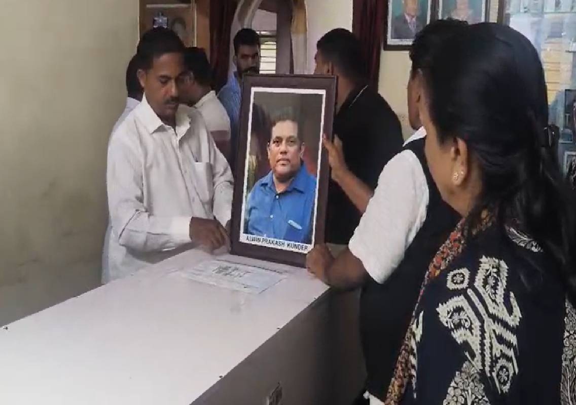 ಶಾರ್ಜಾದಲ್ಲಿ ಹತ್ಯೆಗೀಡಾದ ಆಲ್ವಿನ್ ಪ್ರಕಾಶ್ ಕುಂದರ್ ಪಾರ್ಥಿವ ಶರೀರ ತವರಿಗೆ - News Karnataka
