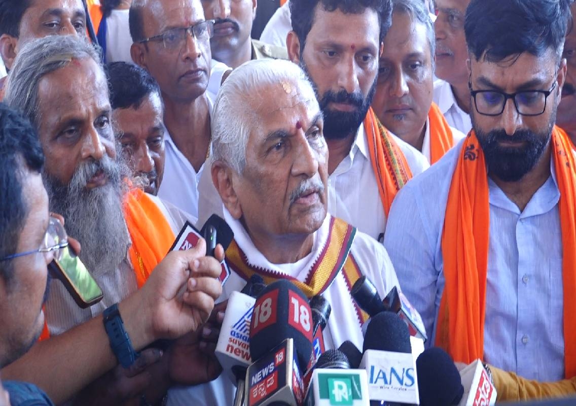 ಬಿಸಿರೋಡ್ ಚಲೋ ಪ್ರತಿಭಟನೆ ಬಳಿಕ ಆರ್ ಎಸ್ ಎಸ್ ಮುಖಂಡ ಕಲ್ಲಡ್ಕ ಪ್ರಭಾಕರ್ ಭಟ್ ಹೇಳಿಕೆ! - News Karnataka