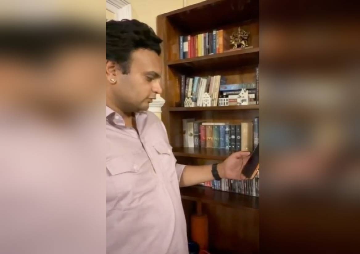 ಏಷ್ಯನ್ ಗೇಮ್ಸ್ನಲ್ಲಿ ಮೈಸೂರಿನ ಪ್ರಣವಿ ಶರತ್ ಅರಸ್ಗೆ ಚಿನ್ನ; ವಿಡಿಯೋ ಕಾಲ್ ಮೂಲಕ ಅಭಿನಂದಿಸಿದ ಯದುವೀರ್ ಒಡೆಯರ್ - News Karnataka