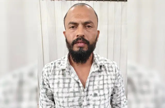 ನ್ಯಾಯವಾದಿ ನೌಶಾದ್ ಕಾಶಿಂಜಿ ಕೊಲೆ ಸಹಿತ ಹಲವು ಪ್ರಕರಣದಲ್ಲಿ ಭಾಗಿ: ನ್ಯಾಯಾಲಯಕ್ಕೆ ಹಾಜರಾಗದೆ ತಲೆಮರೆಸಿಕೊಂಡಿದ್ದ ಆರೋಪಿ ಸೆರೆ - News Karnataka