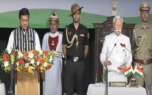 ಅರುಣಾಚಲ ಪ್ರದೇಶದ ಸಿಎಂ ಆಗಿ ಪೇಮಾ ಖಂಡು ಪ್ರಮಾಣ ವಚನ ಸ್ವೀಕಾರ - News Karnataka