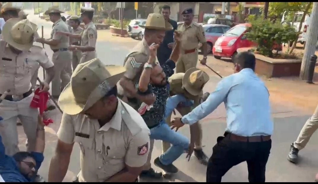 ಕಳಂಕಿತ ಪೊಲೀಸ್ ಕಮಿಷನರ್ ಅನುಪಮ ಅಗ್ರವಾಲ್ ಅಮಾನತಿಗೆ ಒತ್ತಾಯ - News Karnataka