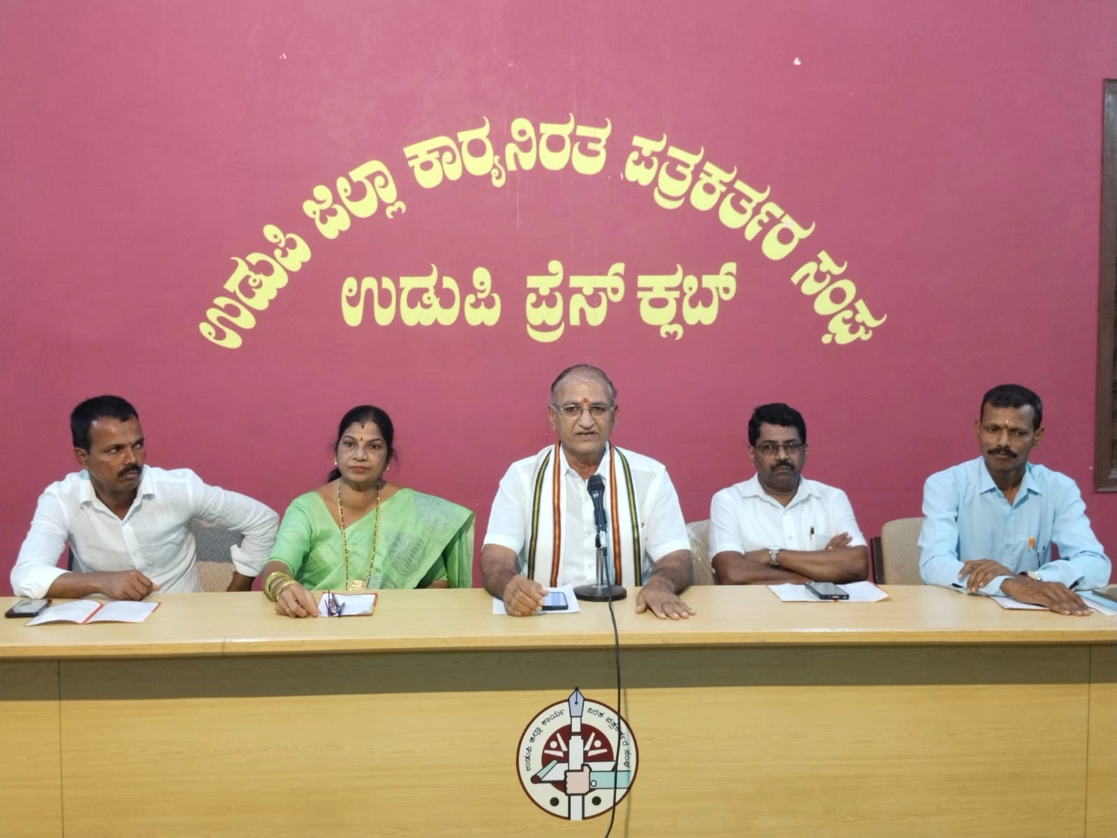 ಜ. 26 ರಂದು ಸಮುದ್ರ ಕಿನಾರೆಯಲ್ಲಿ ವಿಷ್ಣು ಸಹಸ್ರ ನಾಮ ಸ್ತೋತ್ರ ಪಠಿಸುವ ಮಹಾಭಿಯಾನ - News Karnataka