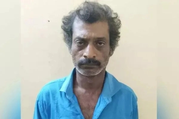 ಅಪ್ರಾಪ್ತ ಬಾಲಕಿಗೆ ಲೈಂಗಿಕ ಕಿರುಕುಳ ನೀಡಿ ಜೈಲು ಸೇರಿದ್ದ ಆರೋಪಿ ಜೈಲಿನಲ್ಲೇ ಆತ್ಮಹತ್ಯೆಗೆ ಶರಣು - News Karnataka