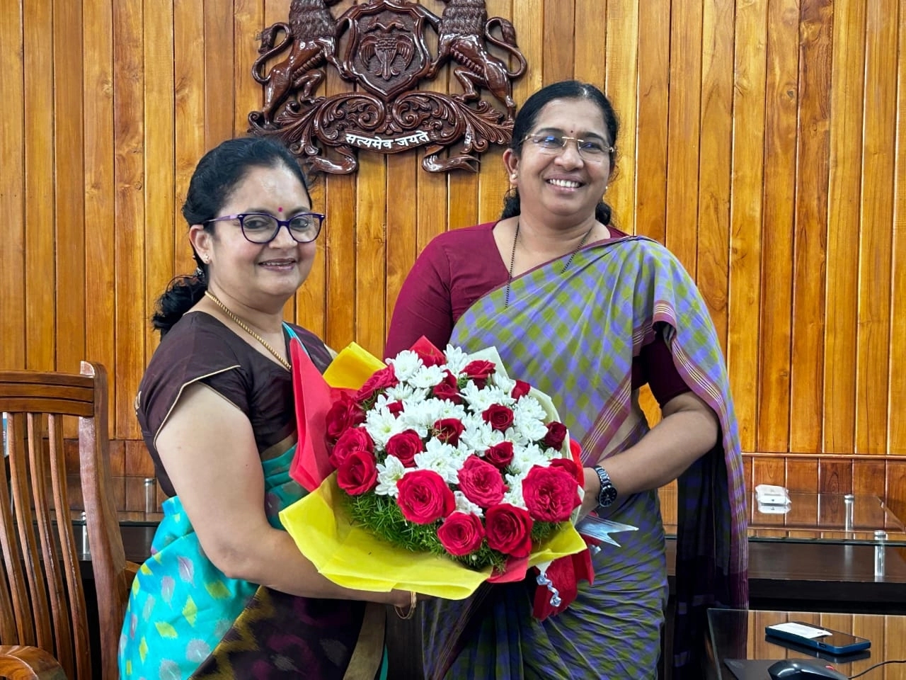 ಉಡುಪಿ: ನೂತನ ಜಿಲ್ಲಾಧಿಕಾರಿಯಾಗಿ ಸ್ವರೂಪ ಟಿ. ಕೆ ಅಧಿಕಾರ ಸ್ವೀಕಾರ - News Karnataka