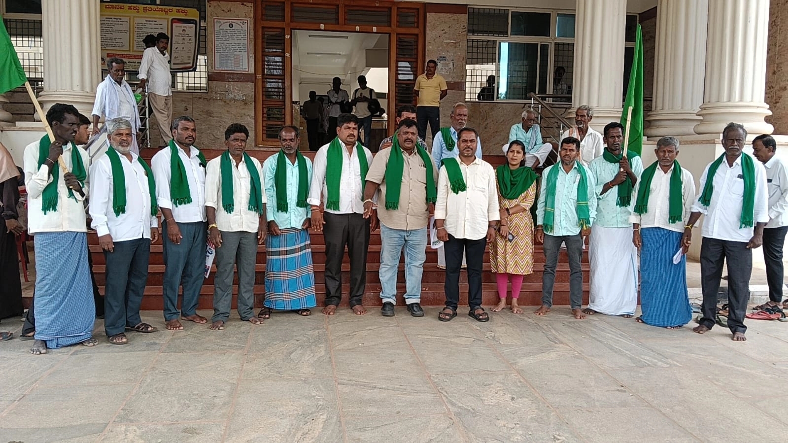 ನಂಜನಗೂಡಿನಲ್ಲಿ ಕರ್ನಾಟಕ ರಾಜ್ಯ ರೈತ ಸಂಘ ಹಸಿರು ಸೇನೆಯಿಂದ ಪ್ರತಿಭಟನೆ - News Karnataka