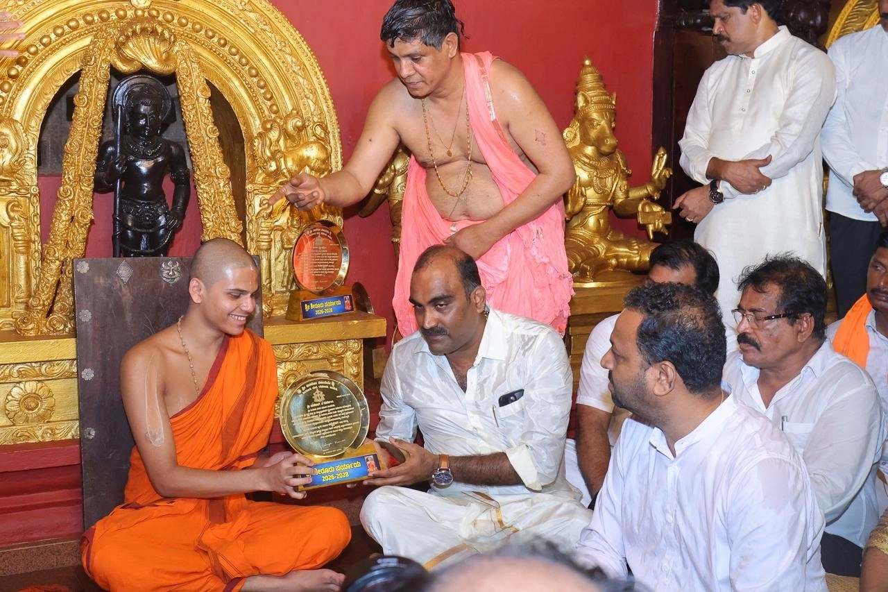 ಉಡುಪಿ: ಶೀರೂರು ಪರ್ಯಾಯ; ಕಟ್ಟಿಗೆ ಮುಹೂರ್ತ ಸಂಪನ್ನ - News Karnataka