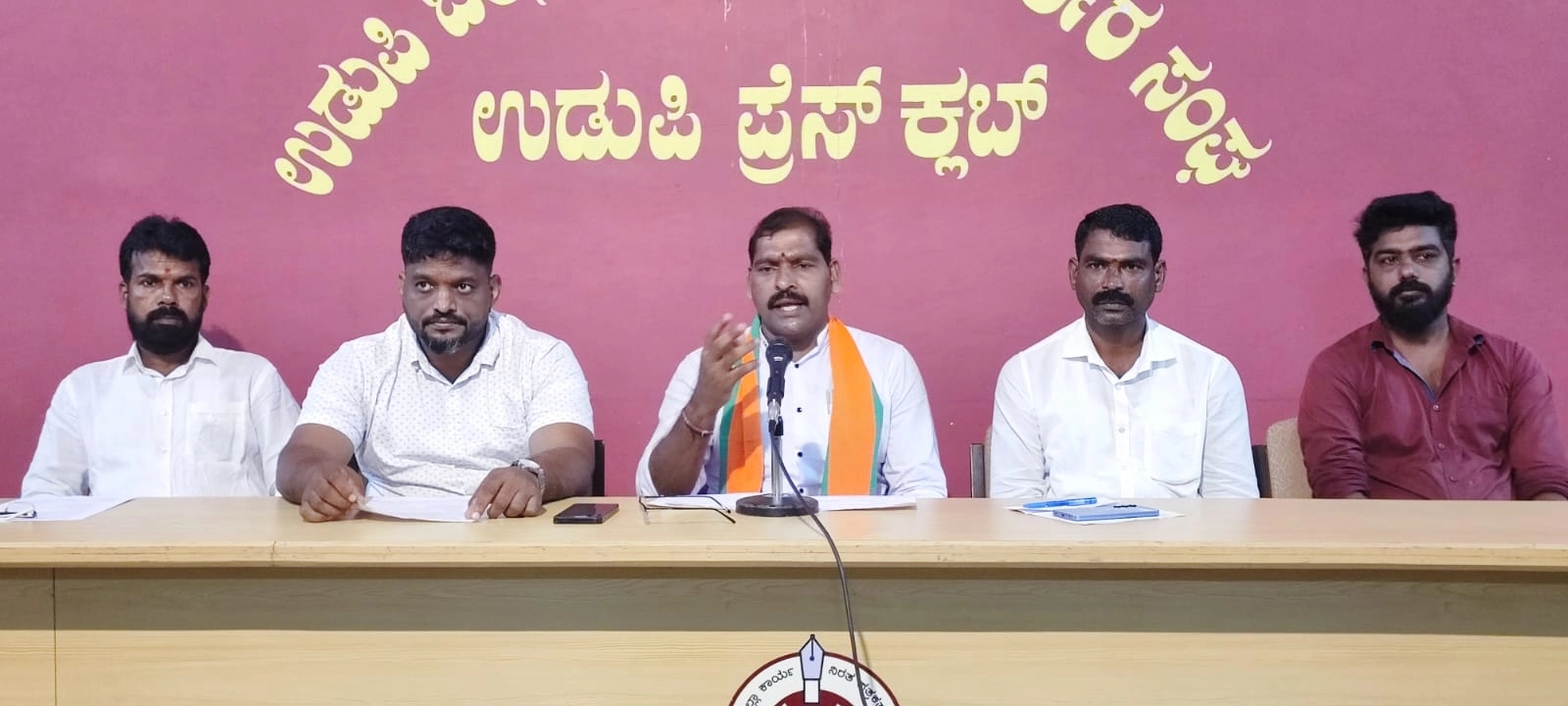 ʼಮುಖ್ಯಮಂತ್ರಿಗಳೇ ಉಡುಪಿ ಜಿಲ್ಲಾ ಉಸ್ತುವಾರಿ ಸಚಿವೆ ಲಕ್ಷ್ಮೀ ಹೆಬ್ಬಾಳ್ಕರ್ ನ್ನು ಹುಡುಕಿ ಜಿಲ್ಲೆಗೆ ಕಳುಹಿಸಿಕೊಡಿʼ - News Karnataka