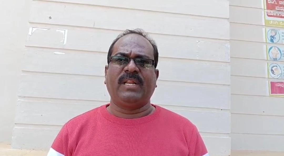 ಹಣ ಸಂಪತ್ತು, ಅಧಿಕಾರದ ದರ್ಪದಲ್ಲಿ ಮೆರೆಯುತ್ತಿರುವ ಜಿಟಿ ದೇವೇಗೌಡ ವಿರುದ್ಧ ಕ್ರಿಮಿನಲ್ ಪ್ರಕರಣ ದಾಖಲಿಸಿ! - News Karnataka