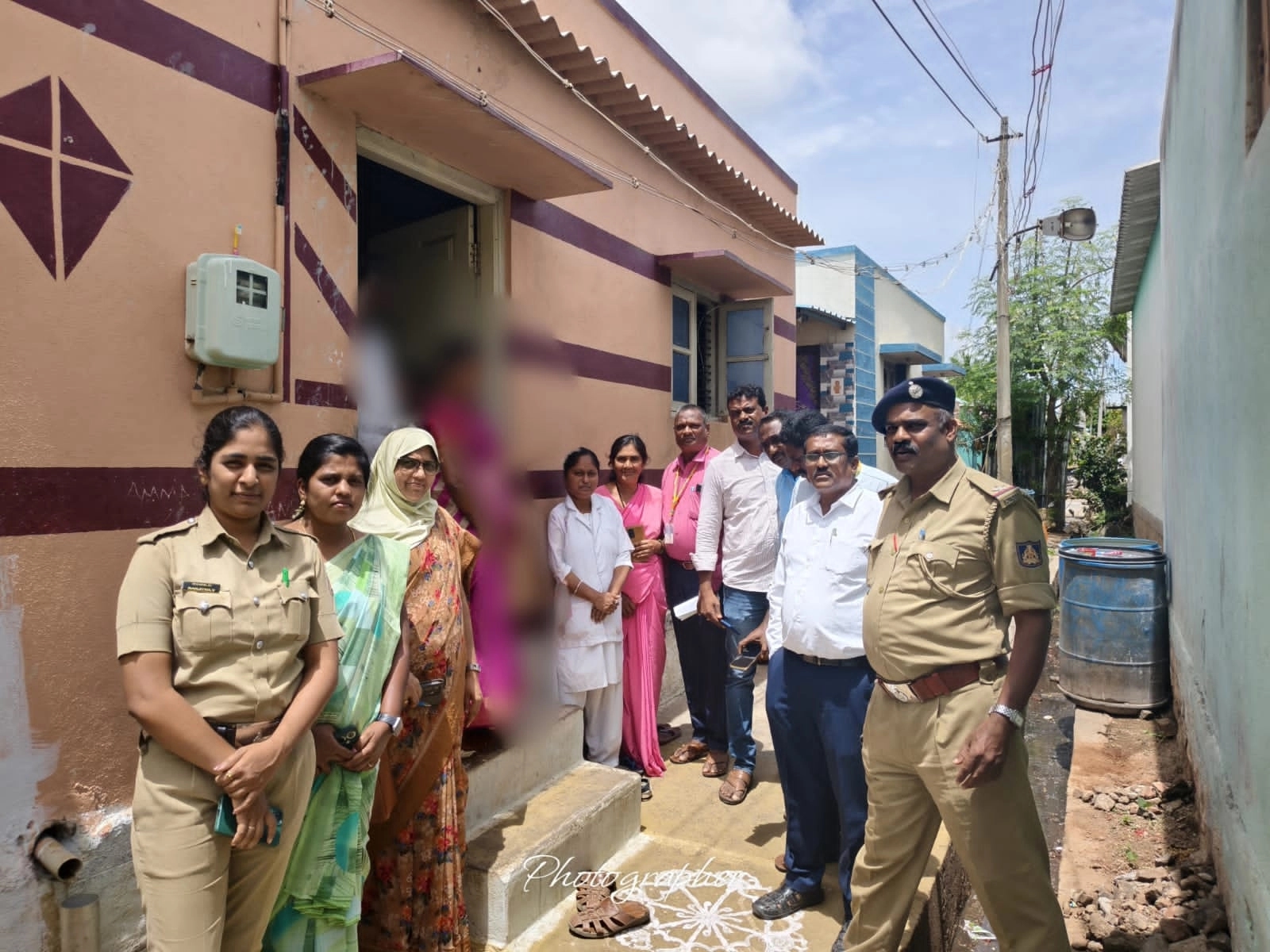 ಹೆಲ್ಪ್ ಲೈನ್ ಗೆ ಕಾಲ್ ಬಂದಿದ್ದೇ ತಡ ಬಾಲ್ಯವಿವಾಹಕ್ಕೆ ಬಿತ್ತು ಬ್ರೇಕ್ - News Karnataka