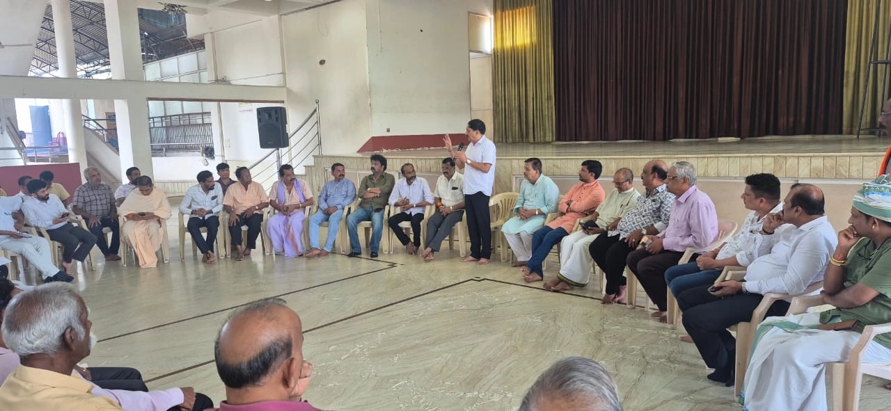 ಕಾನೂನಿನ ನೆಪದಲ್ಲಿ ಧಾರ್ಮಿಕ ಸಾಂಸ್ಕೃತಿಕ ಕಾರ್ಯಕ್ರಮಕ್ಕೆ ಅಡ್ಡಿ – ಸೆಪ್ಟೆಂಬರ್ 9 ರಂದು ಬೃಹತ್ ಜನಾಗ್ರಹ ಸಭೆ - News Karnataka