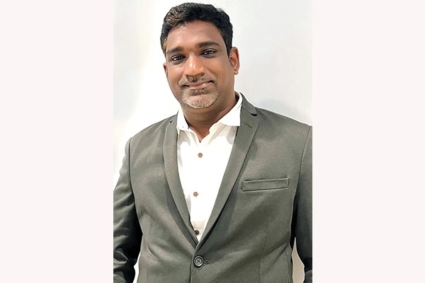 ಮಂಗಳೂರು ಮಹಾನಗರ ಪಾಲಿಕೆಯ ಕನ್ನಡ ಜಾಗೃತಿ ಸಮಿತಿಯ ಸದಸ್ಯರಾಗಿ ರೆಹಮಾನ್ ಖಾನ್ ಕುಂಜತ್ತಬೈಲ್ ನಾಮ ನಿರ್ದೇಶನ - News Karnataka