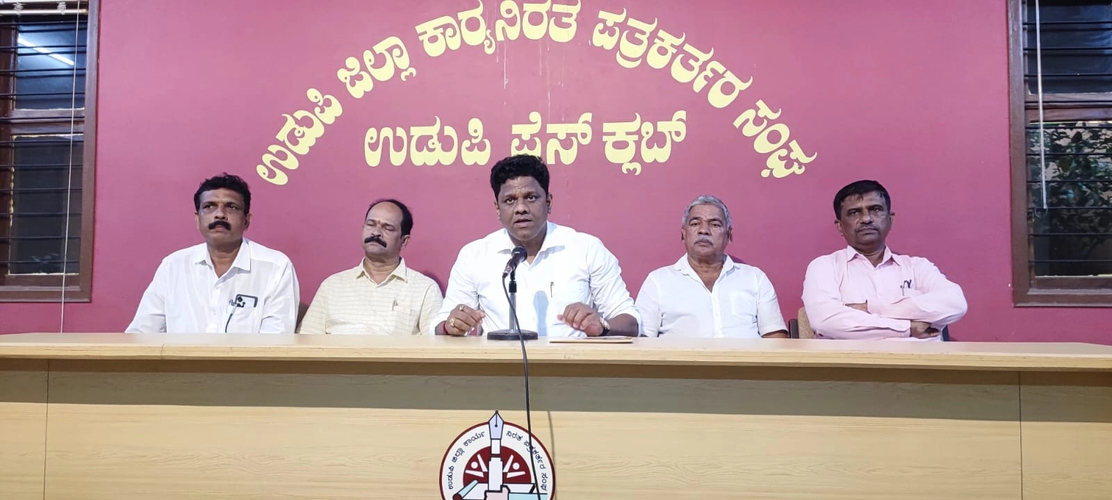 ಸೆ.21ರಂದು ಉಡುಪಿ ಜಿಲ್ಲಾ ಬಿಲ್ಲವ ಯುವ ವೇದಿಕೆಯಿಂದ "ಗುರು ಸಂದೇಶ ಸಾಮರಸ್ಯ ಜಾಥಾ" - News Karnataka