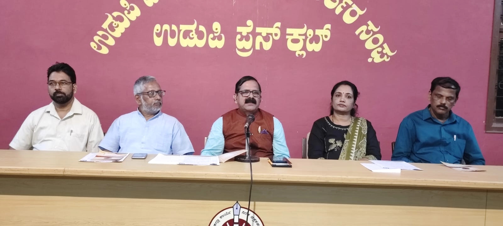 ಅ.11ರಂದು ಕಾರಂತ ಜನ್ಮದಿನೋತ್ಸವ- ಸಾಹಿತ್ಯೋತ್ಸವ ಮತ್ತು ಡಾ. ಶಿವರಾಮ ಕಾರಂತ ಪ್ರಶಸ್ತಿ ಪ್ರದಾನ ಸಮಾರಂಭ - News Karnataka