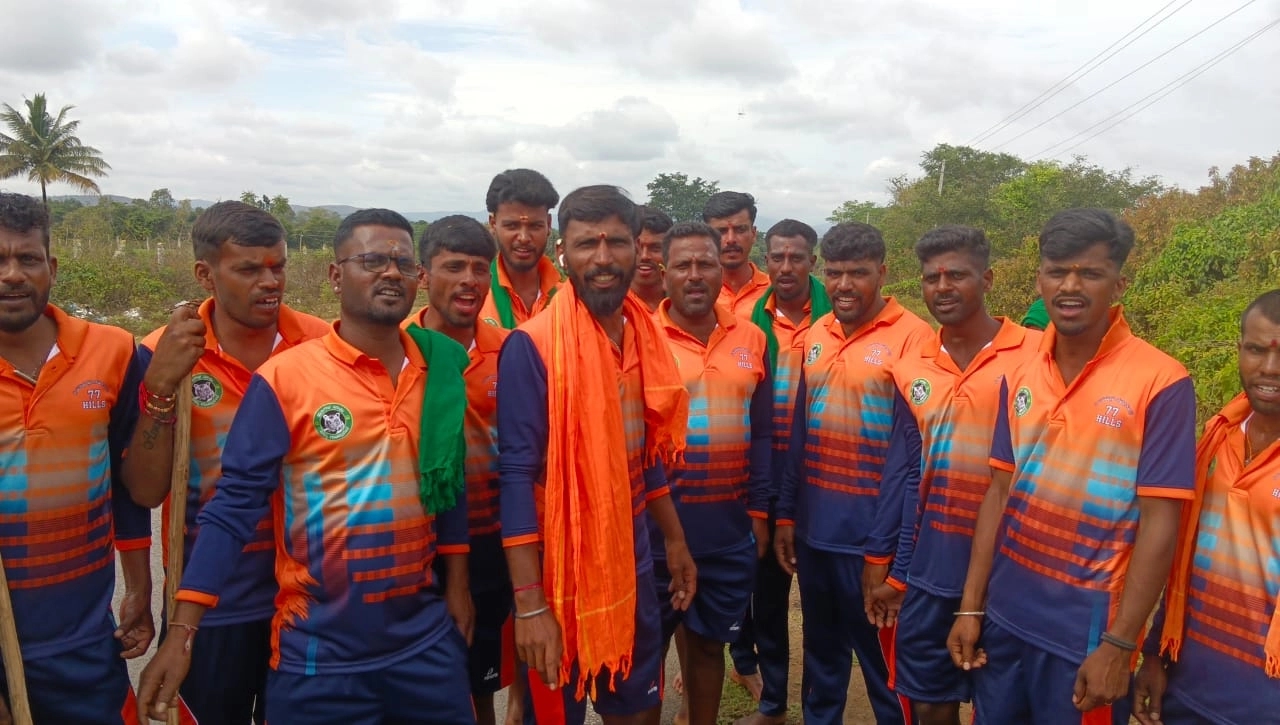 ಮಲೇಮಹದೇಶ್ವರನ ಸನ್ನಿಧಿಗೆ ಪಾದಯಾತ್ರೆ ಹೊರಟ ಯುವಕರು - News Karnataka