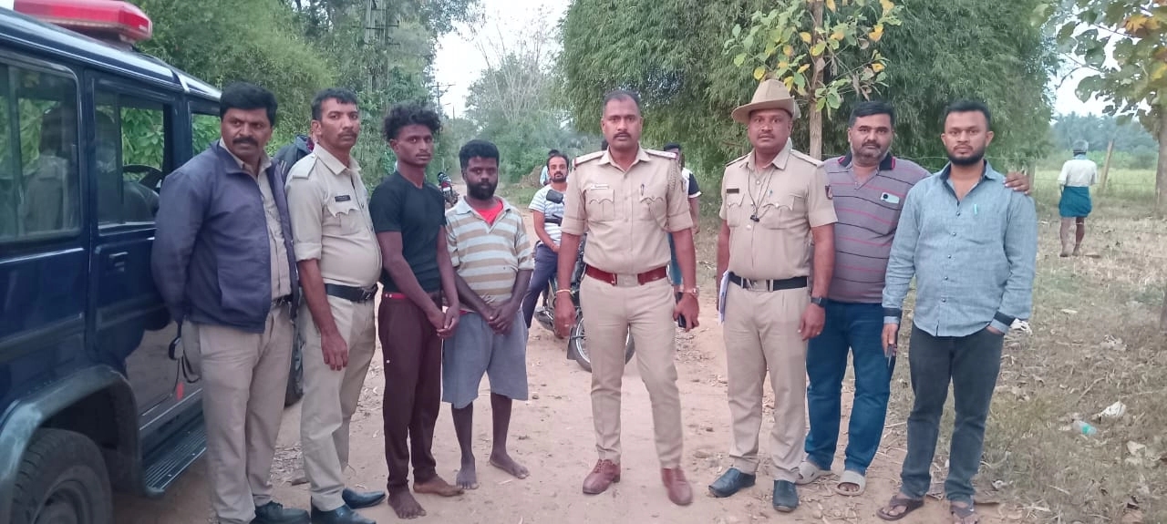 ಒಂದೇ ರಾತ್ರಿ ಮೂರು ಅಂಗಡಿಗಳಿಗೆ ಕನ್ನ; ರೆಡ್ ಹ್ಯಾಂಡಾಗಿ ಸಿಕ್ಕಿಬಿದ್ದ ಕಳ್ಳರು! - News Karnataka