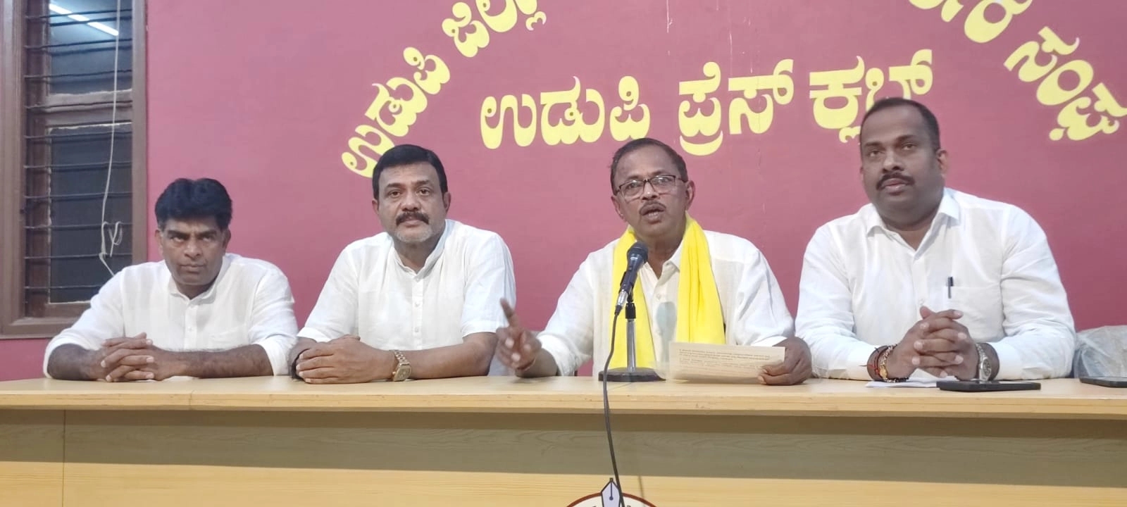 ನಾರಾಯಣಗುರು ಅಭಿವೃದ್ಧಿ ನಿಗಮಕ್ಕೆ 500 ಕೋಟಿ ರೂ. ಅನುದಾನ ಒದಗಿಸುವಂತೆ ಮನವಿ - News Karnataka