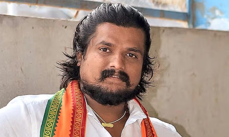 ವಿದೇಶಿ ಪ್ರಜೆ ಮೇಲೆ ಹಲ್ಲೆ; ಪುನೀತ್ ಕೆರೆಹಳ್ಳಿ ವಿರುದ್ಧ ಎಫ್ಐಆರ್! - News Karnataka