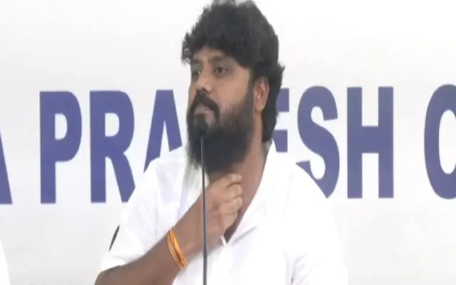 ಸುಧಾಕರ್ ಅವರು ಒಂದು ವೋಟು ಜಾಸ್ತಿ ಪಡೆದರೆ ನಾನು ರಾಜೀನಾಮೆ ನೀಡುತ್ತೇನೆ: ಪ್ರದೀಪ್ ಈಶ್ವರ್ - News Karnataka