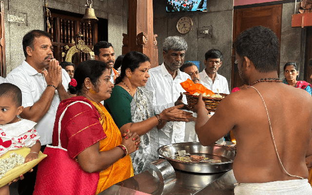 ಉಡುಪಿ- ಚಿಕ್ಕಮಗಳೂರು: ಬಿಜೆಪಿ ಅಭ್ಯರ್ಥಿ ಕೋಟ ಶ್ರೀನಿವಾಸ ಪೂಜಾರಿ ಭರ್ಜರಿ ಮುನ್ನಡೆ - News Karnataka