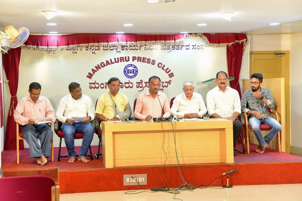 ಸೌಹಾರ್ದ ಕ್ರಿಸ್ಮಸ್ ಉತ್ಸವ – 2025 ; ಮಂಗಳೂರಿನಲ್ಲಿ ಶಾಂತಿ, ಸೌಹಾರ್ದತೆ ಮತ್ತು ಹಬ್ಬದ ಸಂಭ್ರಮದ ಭವ್ಯ ಆಚರಣೆ - News Karnataka