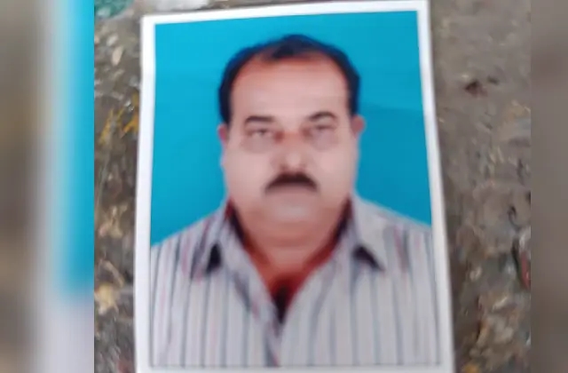 ವಿದ್ಯಾರ್ಥಿಗಳನ್ನು ಕರೆದೊಯ್ಯುತ್ತಿದ್ದ ಟಿ.ಟಿ ವಾಹನದ ಚಾಲಕ ಹೃದಯಾಘಾತದಿಂದ ಮೃತ್ಯು - News Karnataka