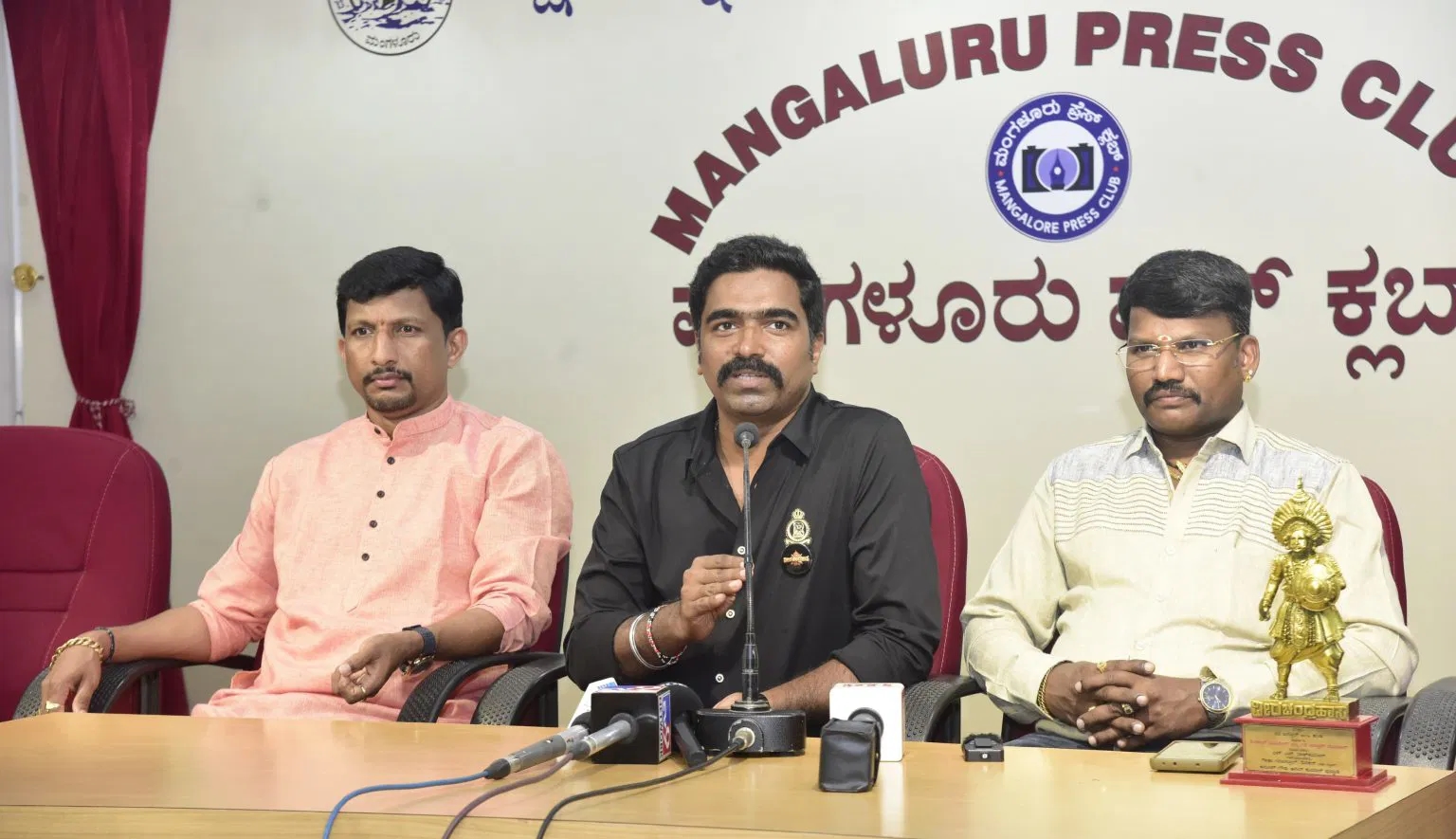 ಮೊತ್ತ ಮೊದಲ ಬಾರಿಗೆ ಬೆಳ್ಳಿತೆರೆಯಲ್ಲಿ ಯಕ್ಷಗಾನ ‘ವೀರಚಂದ್ರಹಾಸ' ಚಿತ್ರದ ಮೂಲಕ ಹೊಸ ಪ್ರಯೋಗ: ರವಿ ಬಸ್ರೂರು - News Karnataka